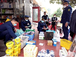 Lạng Sơn: Lực lượng QLTT xử lý nghiêm các đối tượng kinh doanh hàng giả qua mạng xã hội